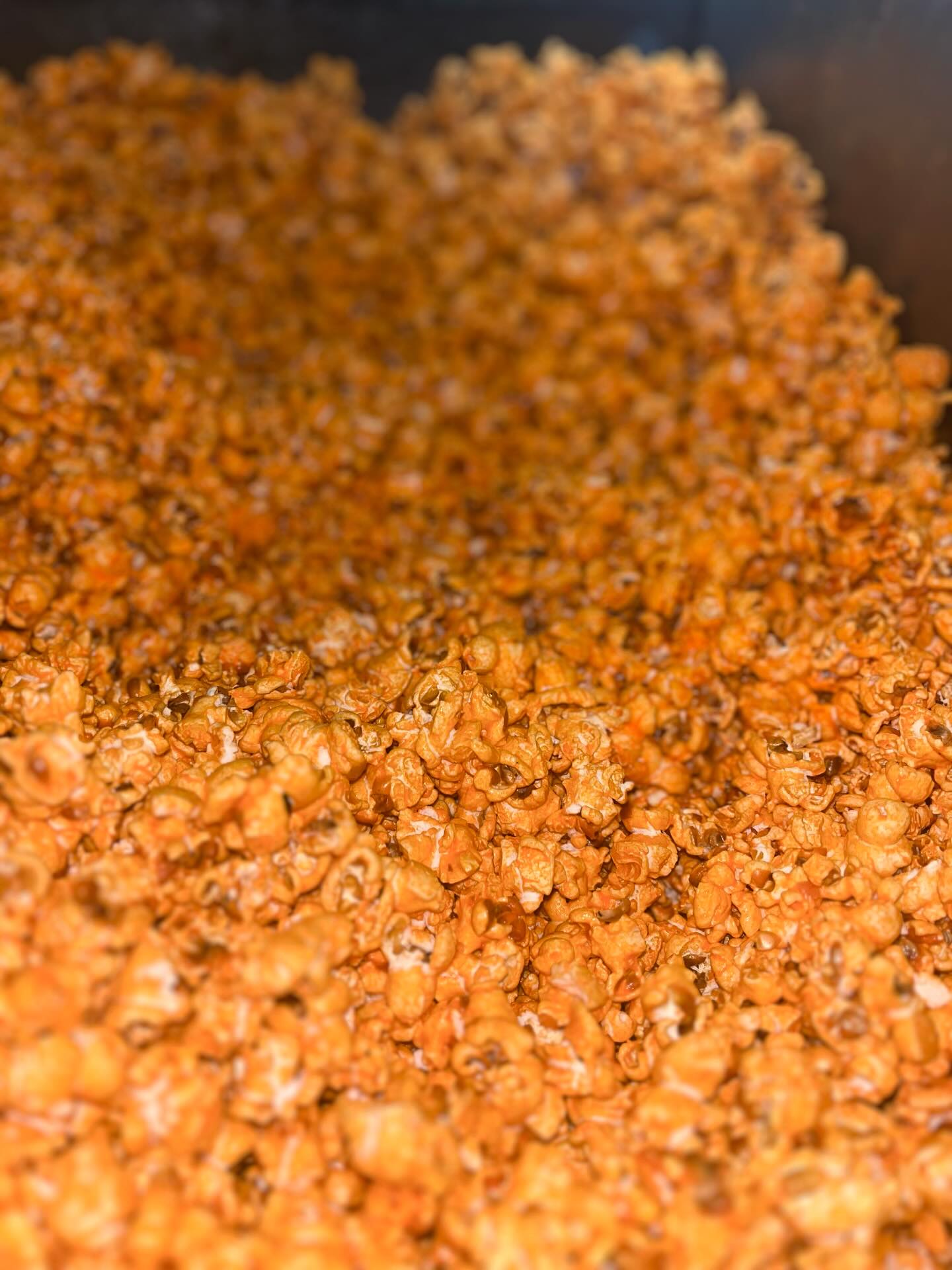 Kettle Corn vs. Regular Popcorn: What's the Difference?